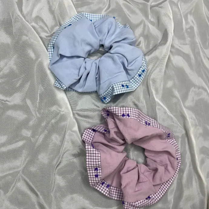 SCRUNCHIE